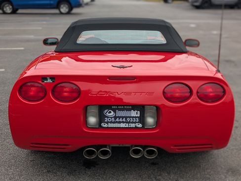 Used 2004 Chevrolet Corvette Convertible w/ Preferred Equipment Group image 8