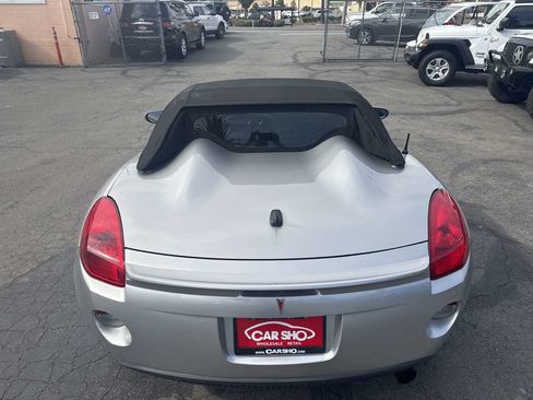 Used 2008 Pontiac Solstice Convertible w/ Premium Package RWD image 15