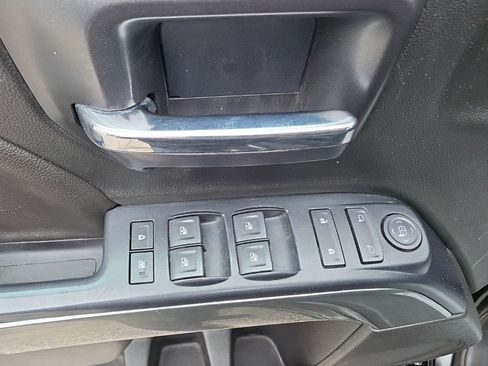 Used 2018 Chevrolet Silverado 1500 LT w/ Trailering Package image 19