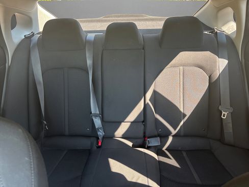 Used 2019 Kia Optima LX image 17