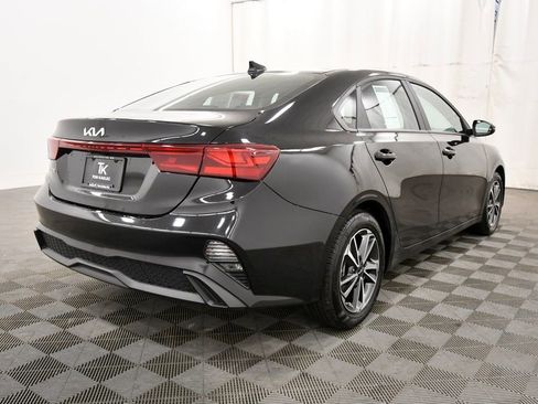 Certified 2024 Kia Forte LXS w/ LXS Technology Package image 8