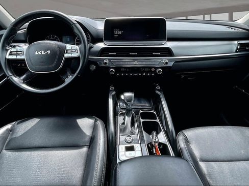 Used 2022 Kia Telluride S AWD/4WD image 17