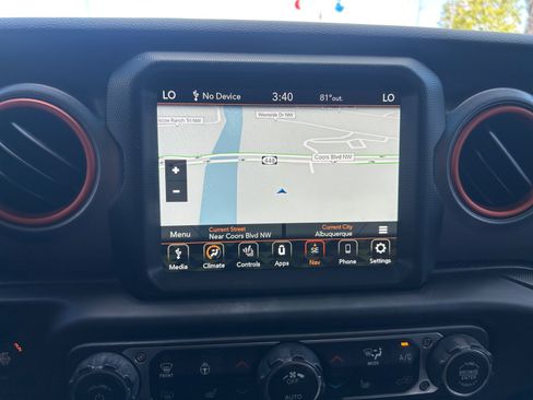 Used 2023 Jeep Gladiator Mojave w/ Cold Weather Group AWD/4WD image 27