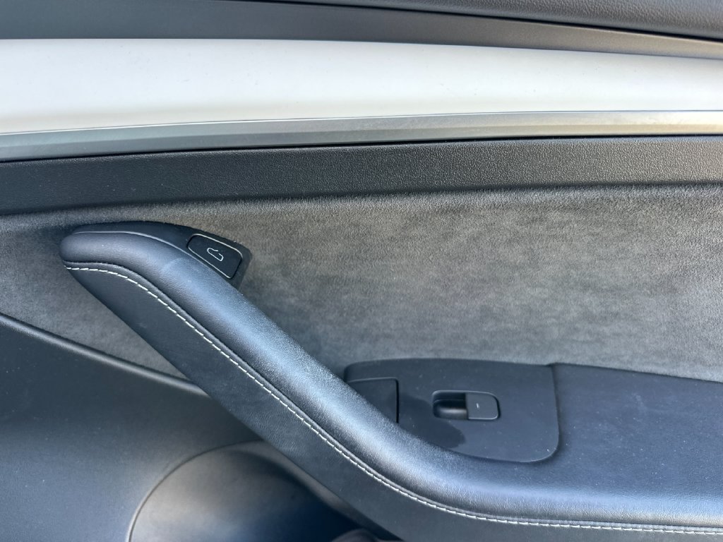 Used 2023 Tesla Model 3 Performance AWD/4WD image 19
