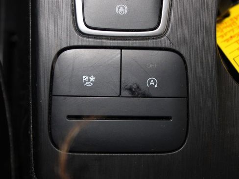 Used 2025 Ford Escape ST-Line AWD/4WD image 43