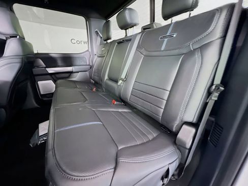 New 2026 Ford F350 Platinum w/ FX4 Off-Road Package image 29