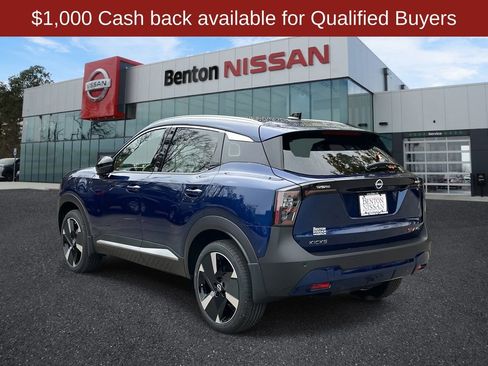 New 2026 Nissan Kicks SR w/ Cold Weather Package image 7