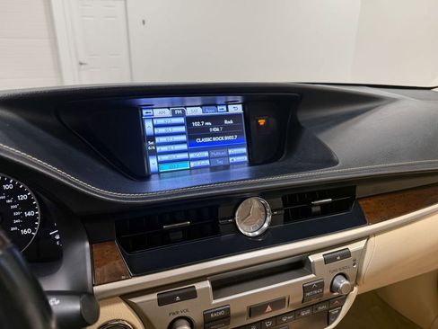 Used 2014 Lexus ES 350 w/ Luxury Package FWD image 77