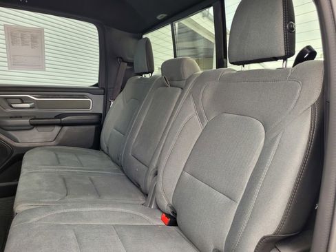 Used 2022 RAM 1500 Big Horn AWD/4WD image 13