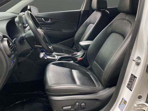 Used 2021 Hyundai Kona Limited AWD/4WD image 9