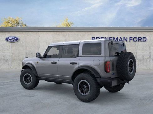 New 2025 Ford Bronco Badlands image 4