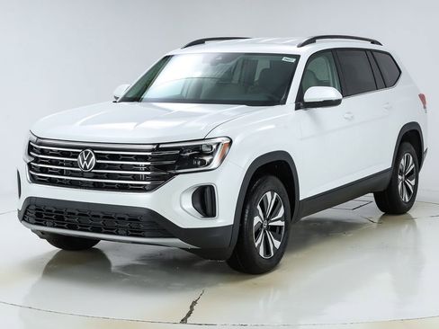 New 2026 Volkswagen Atlas SE FWD image 1