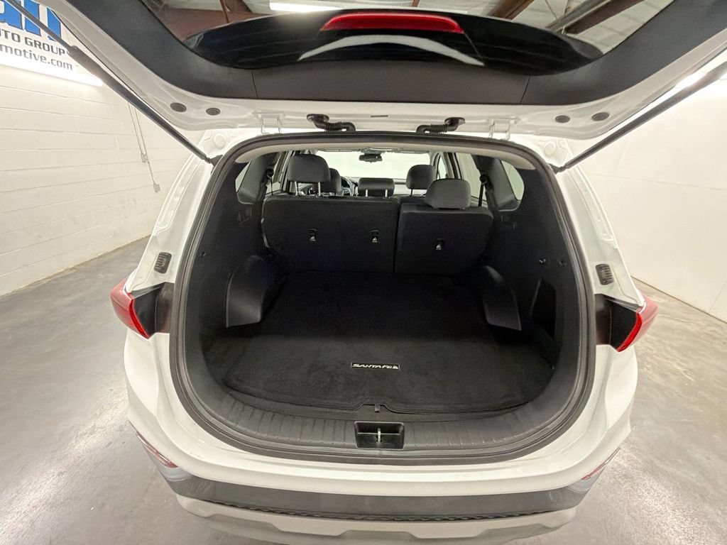 Used 2020 Hyundai Santa Fe SEL FWD image 24