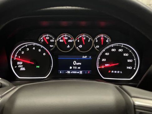 Used 2019 Chevrolet Silverado 1500 LT w/ All-Star Edition image 16