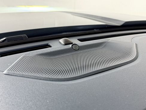 Used 2025 Ford Maverick Lobo image 27