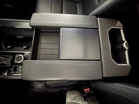 Used 2023 Toyota Tundra Platinum w/ Advanced Package image 20