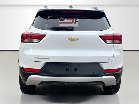 Used 2024 Chevrolet TrailBlazer LT w/ Driver Confidence Package image 6