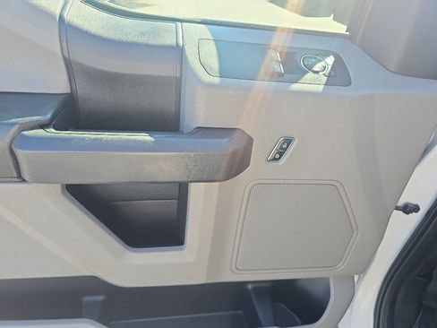 Used 2016 Ford F150 XL w/ Equipment Group 101A Mid image 11