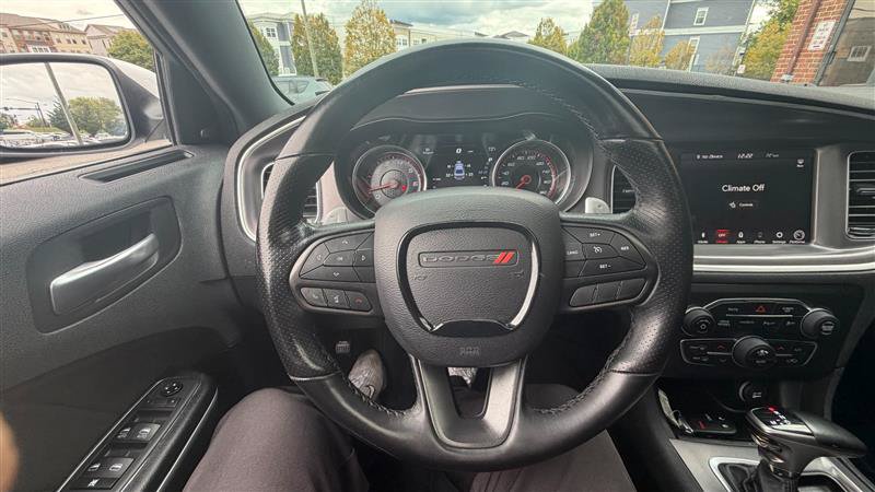 Used 2020 Dodge Charger Scat Pack RWD image 32
