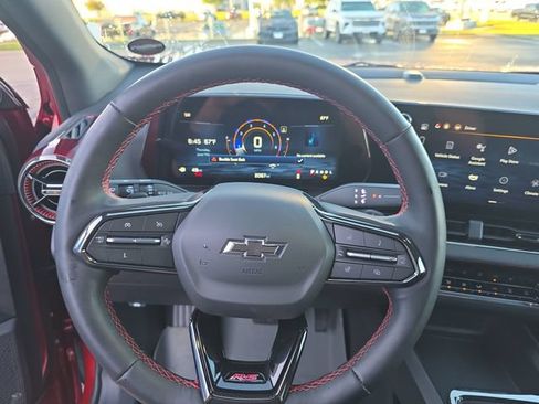 Certified 2025 Chevrolet Equinox RS w/ Safety and Technology Package FWD image 16