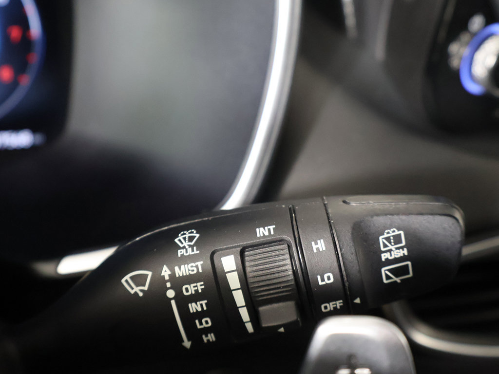 Used 2022 Hyundai Santa Fe XRT FWD image 40