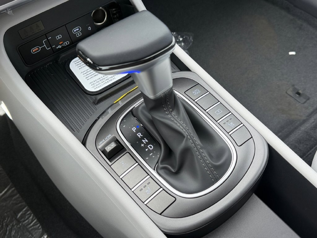 New 2027 Hyundai Kona SEL Sport AWD/4WD image 17