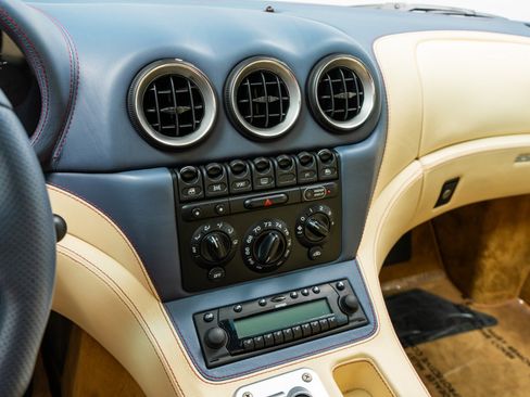Used 2002 Ferrari 575M Maranello RWD image 17
