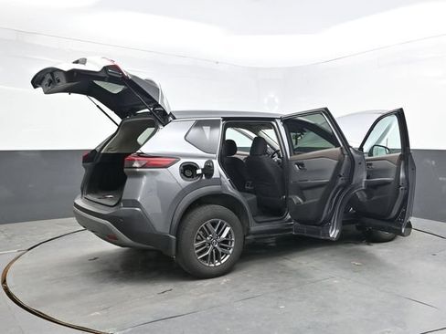 Used 2023 Nissan Rogue S AWD/4WD image 49