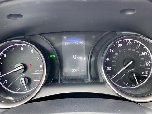 Used 2024 Toyota Camry SE w/ Convenience Package image 25