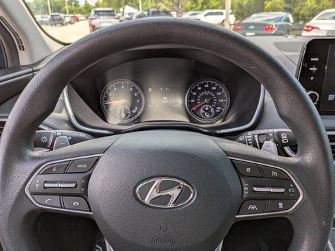 Used 2022 Hyundai Santa Fe SEL FWD image 26