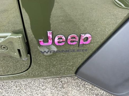 Used 2022 Jeep Wrangler Sport image 30