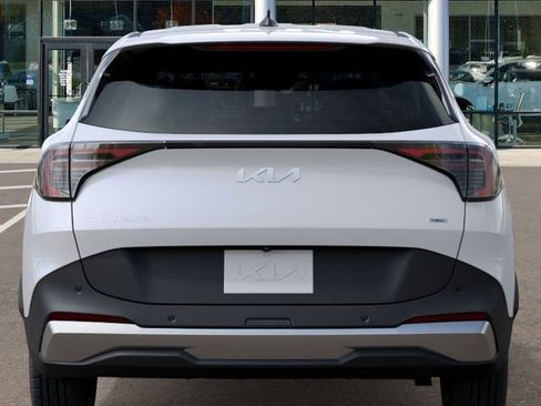 New 2026 Kia Sportage LX image 13