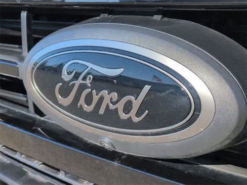 Used 2023 Ford F150 Lariat w/ Equipment Group 502A High image 12