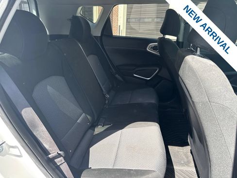 Used 2023 Kia Soul LX FWD image 11