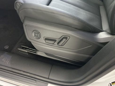 New 2025 Audi Q5 Premium Plus image 21