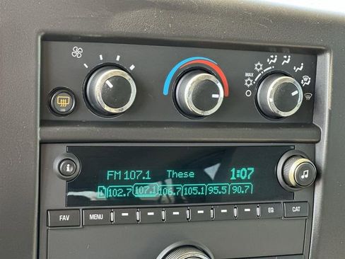 Certified 2024 Chevrolet Express 2500 LT w/ LT Preferred Equipment Group image 13