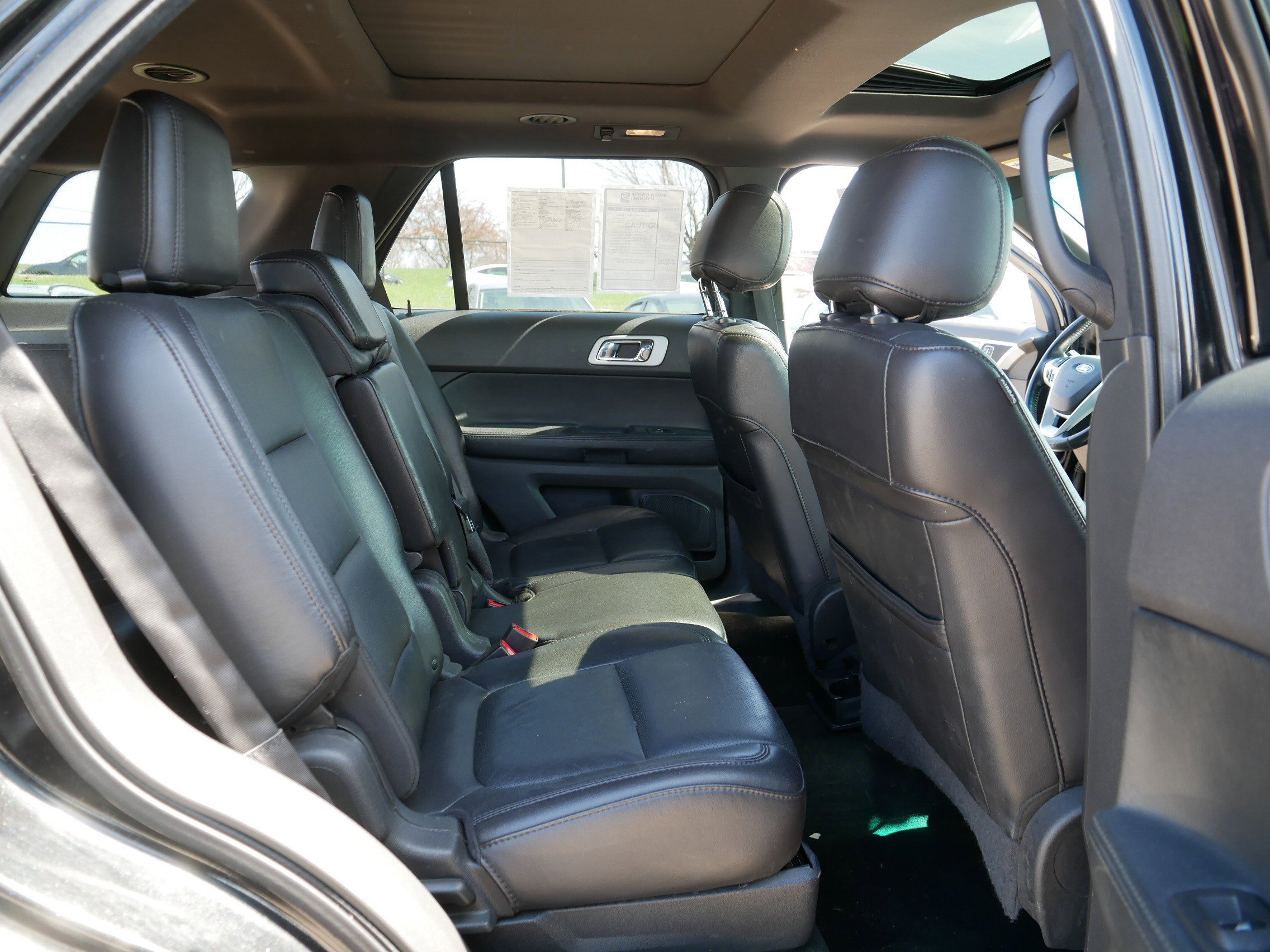Used 2014 Ford Explorer Limited w/ Equipment Group 302A AWD/4WD image 19