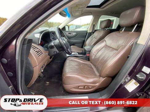Used 2011 INFINITI FX35 AWD w/ Premium Pkg image 15