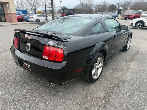 Used 2009 Ford Mustang GT Premium image 8