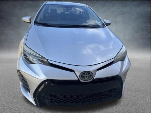 Used 2019 Toyota Corolla SE FWD image 10