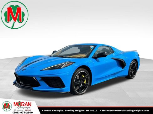 Used 2021 Chevrolet Corvette Stingray Premium Conv w/ Z51 Performance Package RWD image 1
