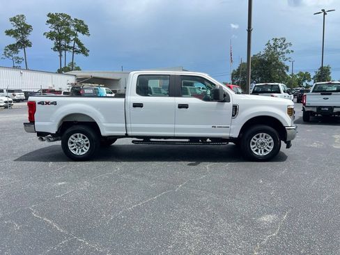 Used 2019 Ford F250 XL w/ STX Appearance Package AWD/4WD image 8