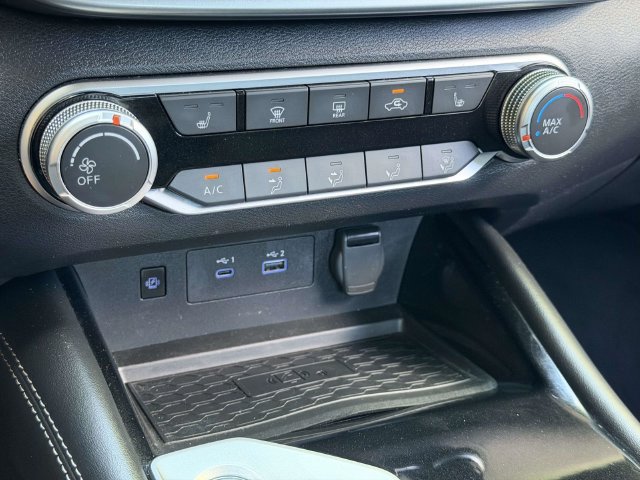 Used 2024 Nissan Altima 2.5 SV w/ SV Premium Package AWD/4WD image 20