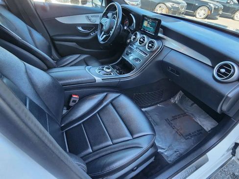 Used 2019 Mercedes-Benz C 300 4MATIC Sedan image 15