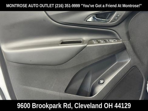 Used 2024 Chevrolet Equinox LT FWD image 11