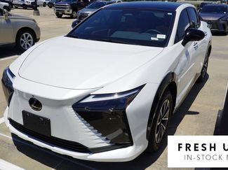 Used 2025 Lexus RZ 300e w/ Accessory Package (Z1) FWD video 1
