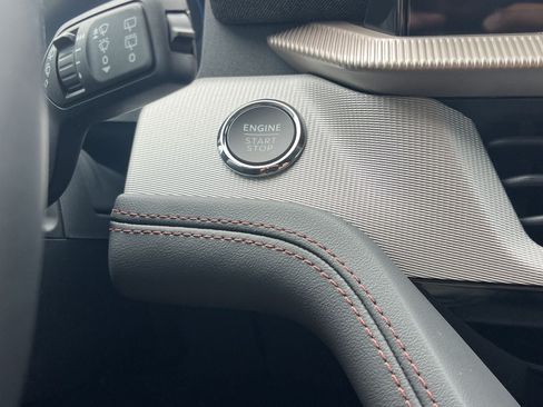 New 2026 Ford Explorer Active RWD image 6