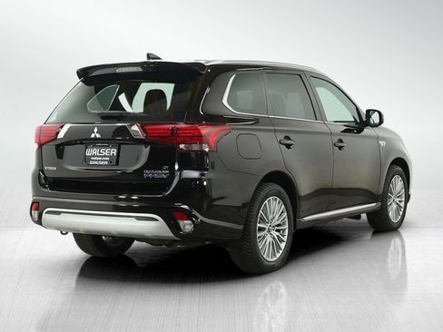 Used 2019 Mitsubishi Outlander GT image 5