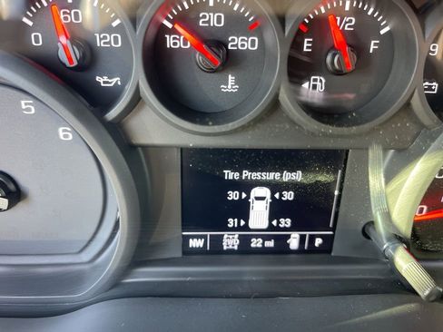 Used 2025 Chevrolet Silverado 1500 Custom Trail Boss w/ Turbomax Blackout Package image 20