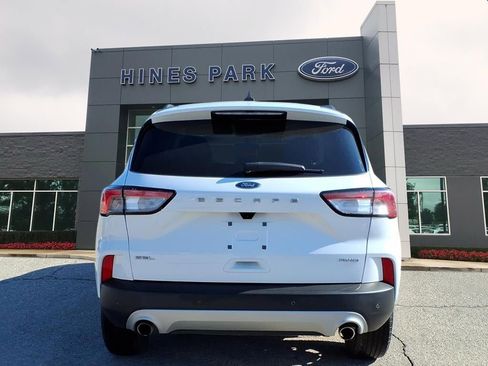 Used 2022 Ford Escape SEL image 6
